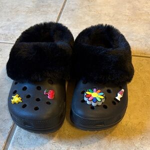 CROCS Black Mules with Fuzzy Lining and Fun Charms